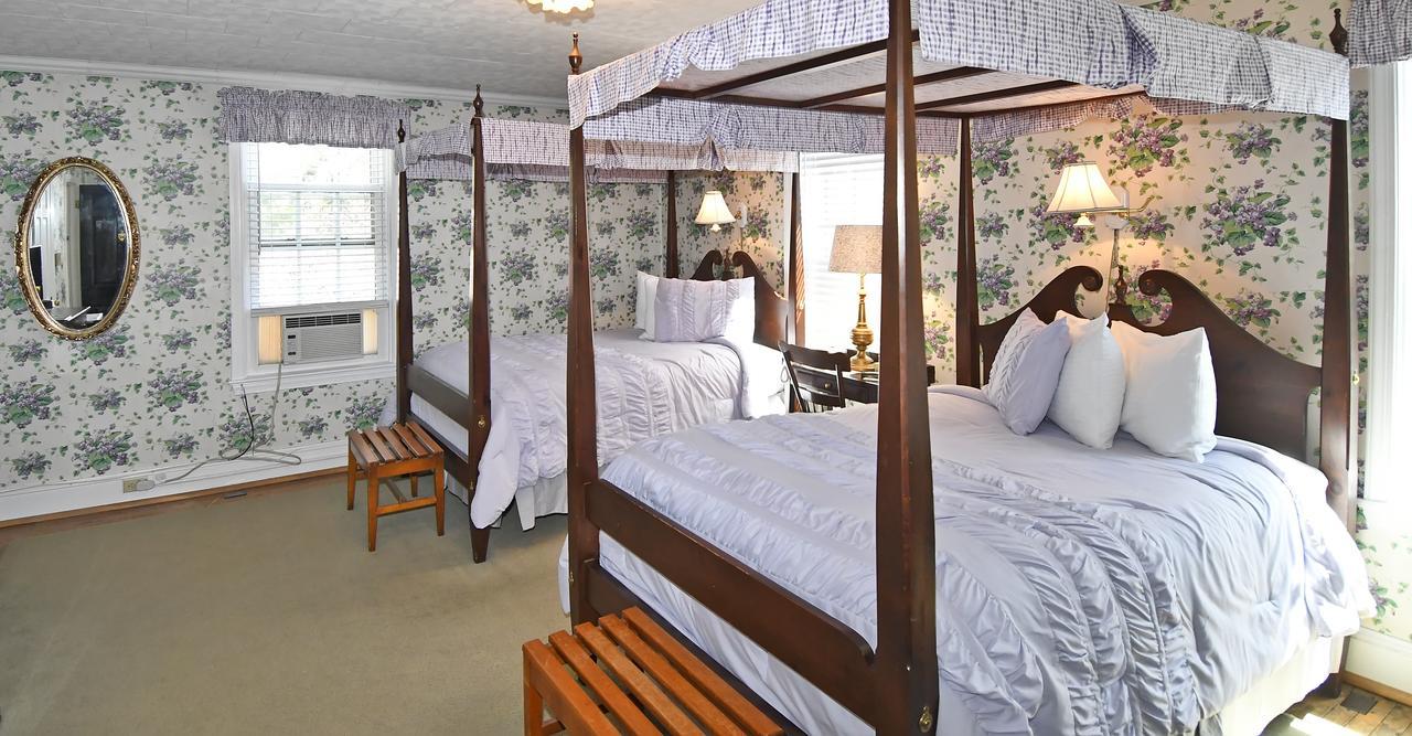 The Country Inn Of Berkeley Springs Zewnętrze zdjęcie